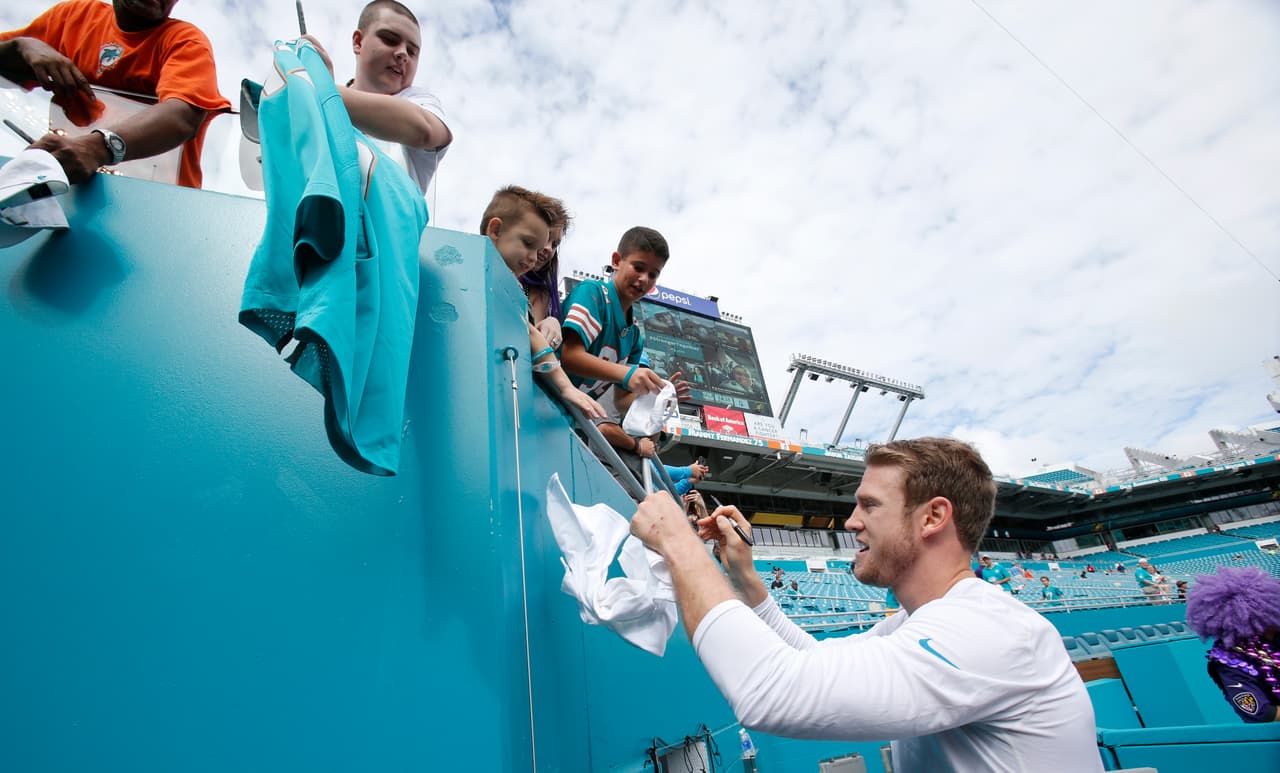 Ya en la Semana 13 de la NFL y los fans siempre presentes. ¡Checa lo mejor de ellos!