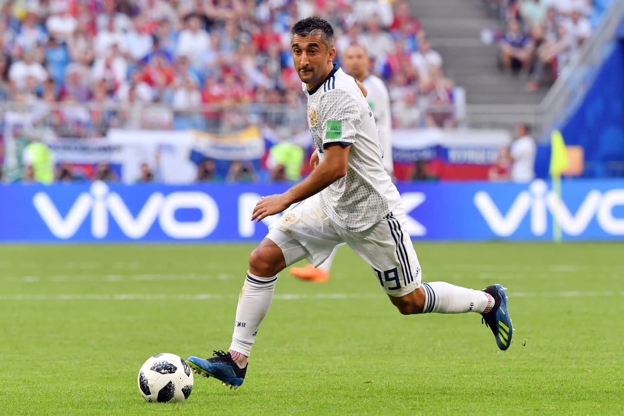 Aleksandr Samedov (Rusia) - Su debut en la selección llegó tarde, en el 2011. Desde ese entonces, hasta el pasado Mundial al que llegó con 34 años, jugó 53 partidos y marcó siete goles.