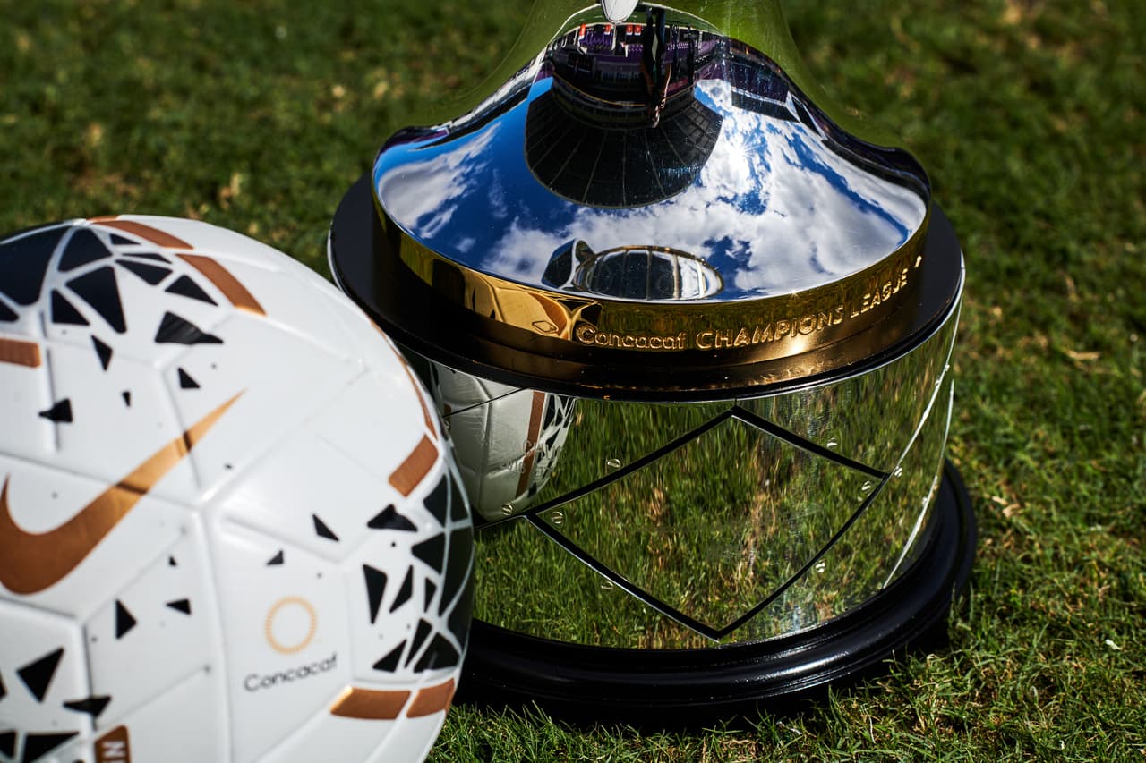 Todo listo para la Final de la Concachampions entre Tigres y LAFC | Así luce el espectacular trofeo de la Concacaf Champions League 2020.