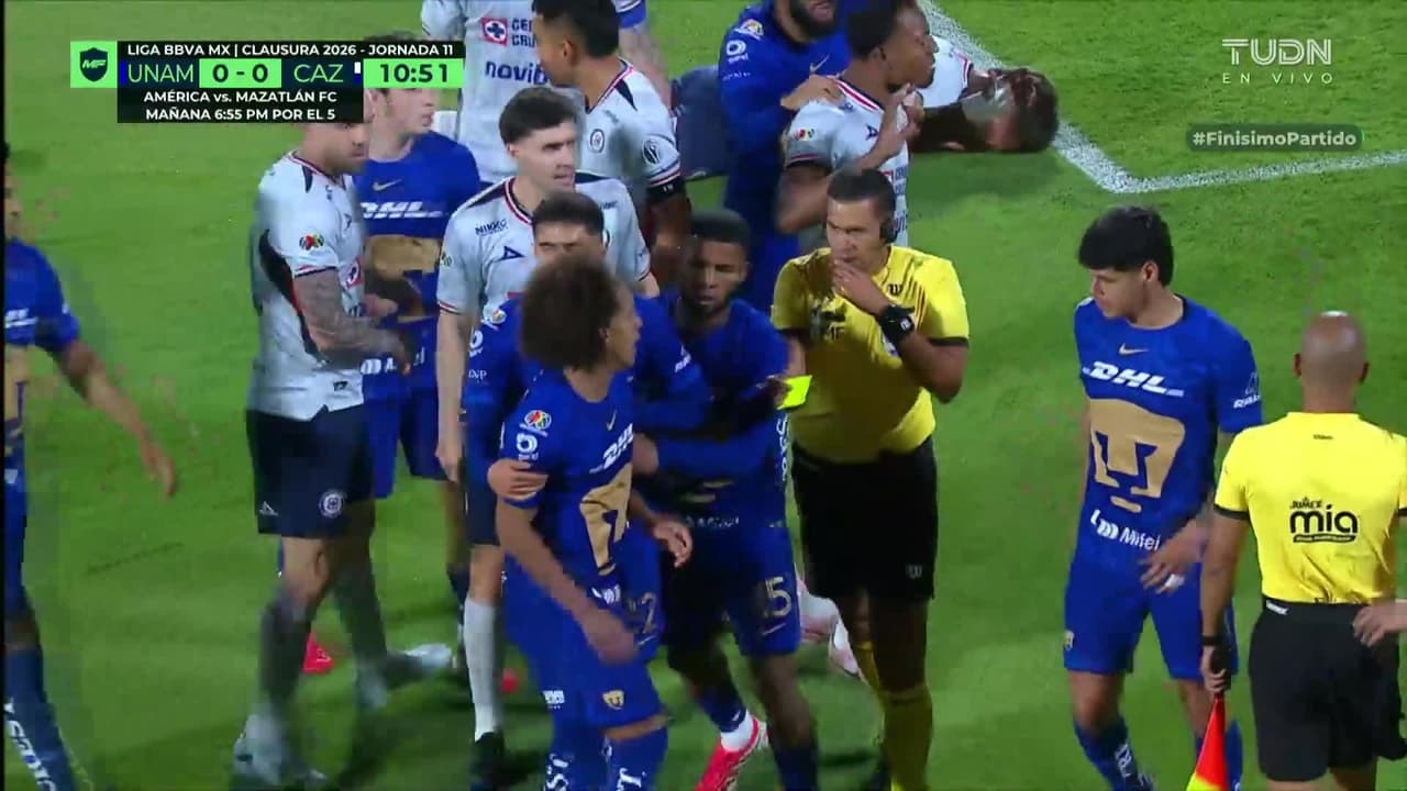 ¿Era de amarilla? El regalito de Carrasquilla a Piovi que arma la bronca