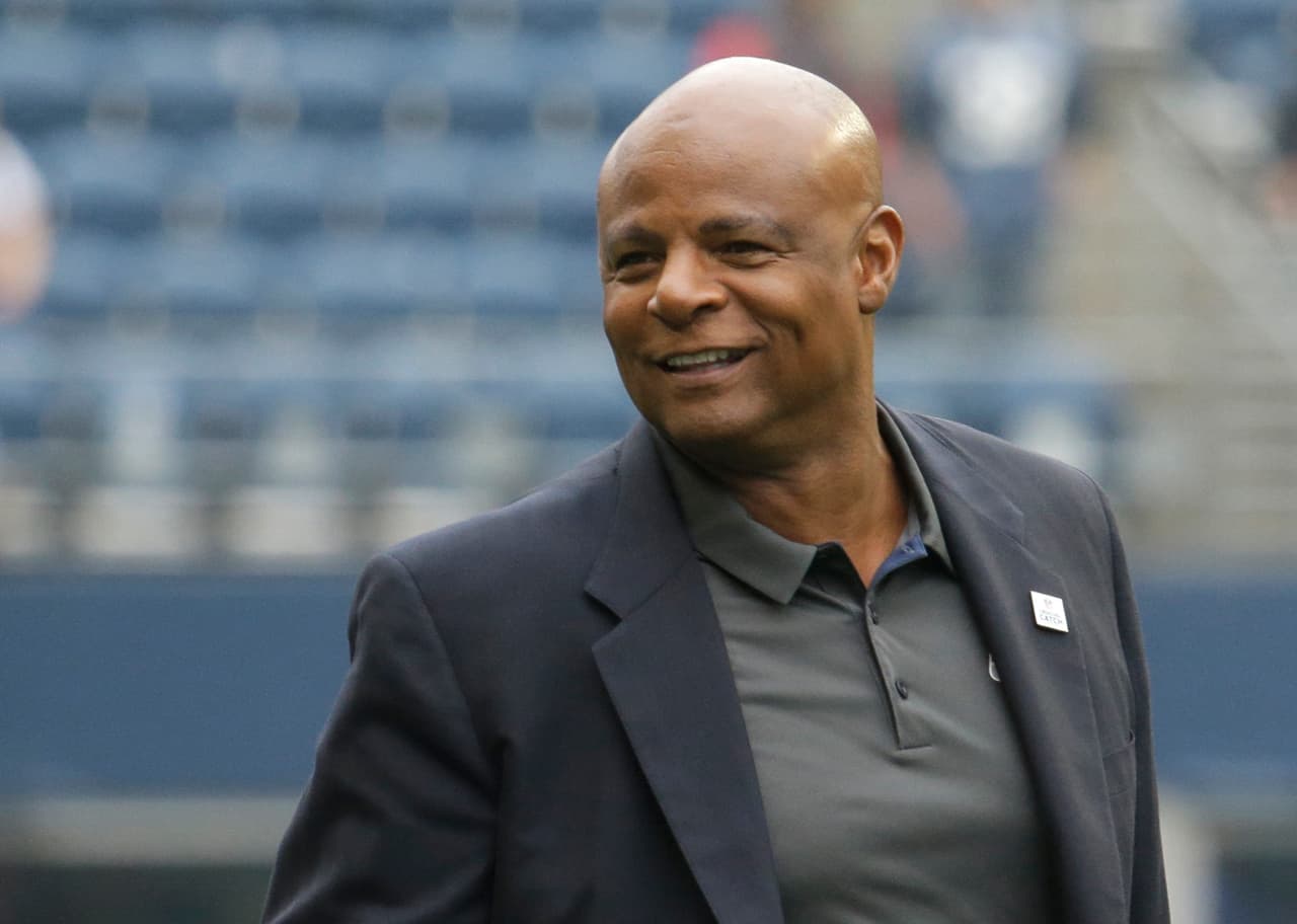 Warren Moon niega acusaciones de acoso sexual 