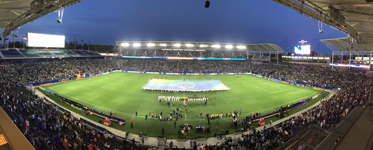 Casa llena en el Dignity Health Sports Park para el encuentro de la semana 7 de la MLS.