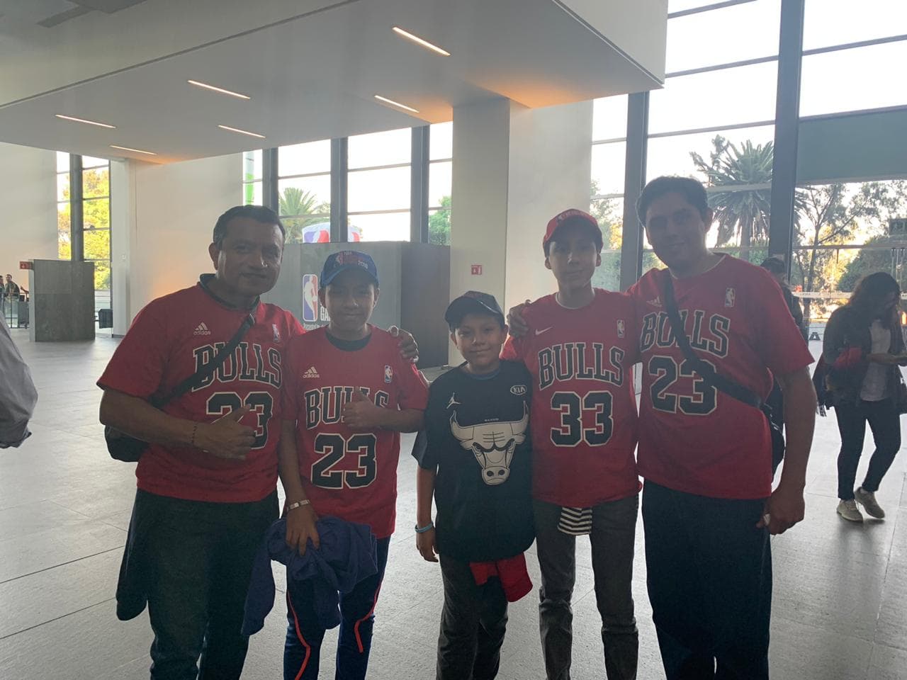El Arena Ciudad de México esta listo para albergar el duelo de la NBA entre Spurs y Suns.