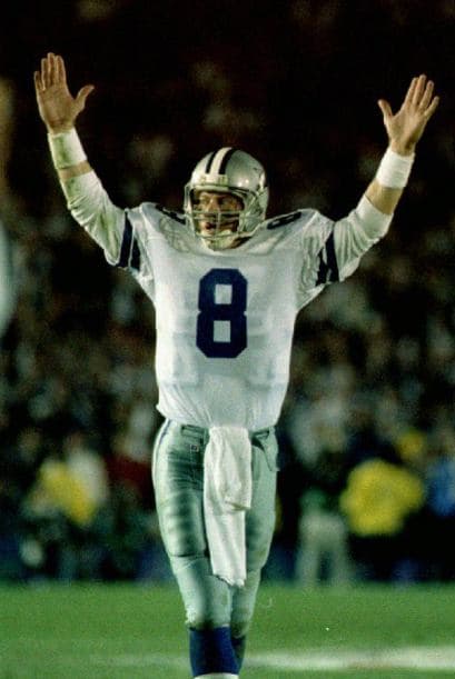 Troy Aikman, compañero de Irvin en la misma época, es otro de los jugadores por llamarlo franquicia pues sólo jugó en la NFL defendiendo al equipo de la estrella solitaria.