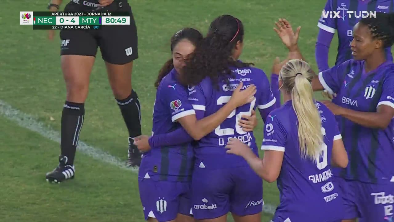 ¡Ya nadie las detiene! Remate de Diana García para el 0-4 rayado