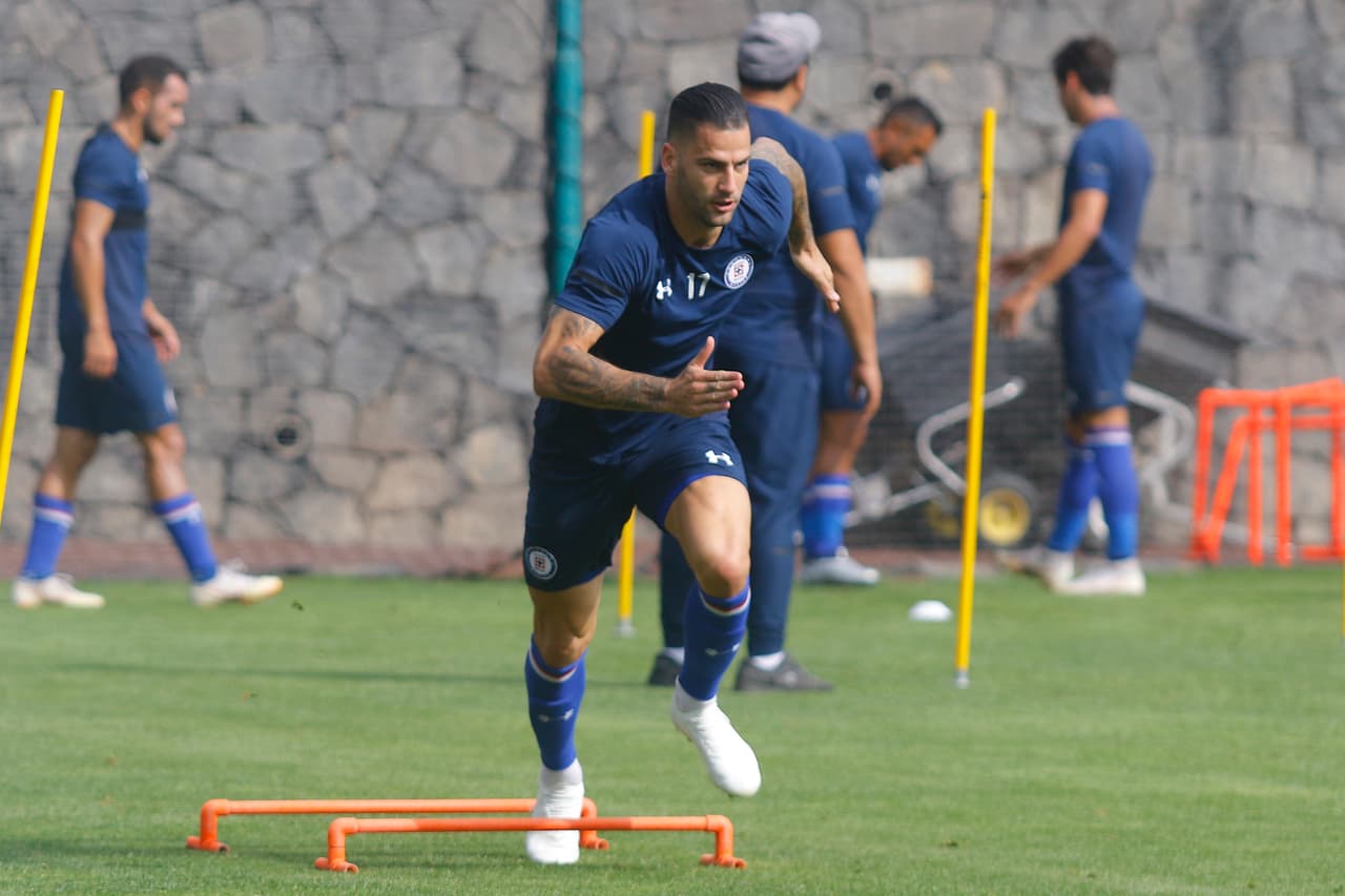 El equipo se siente tan confiado en sus capacidades que algunos como el español Édgar Méndez se postularon para ser parte de la Selección Mexicana.