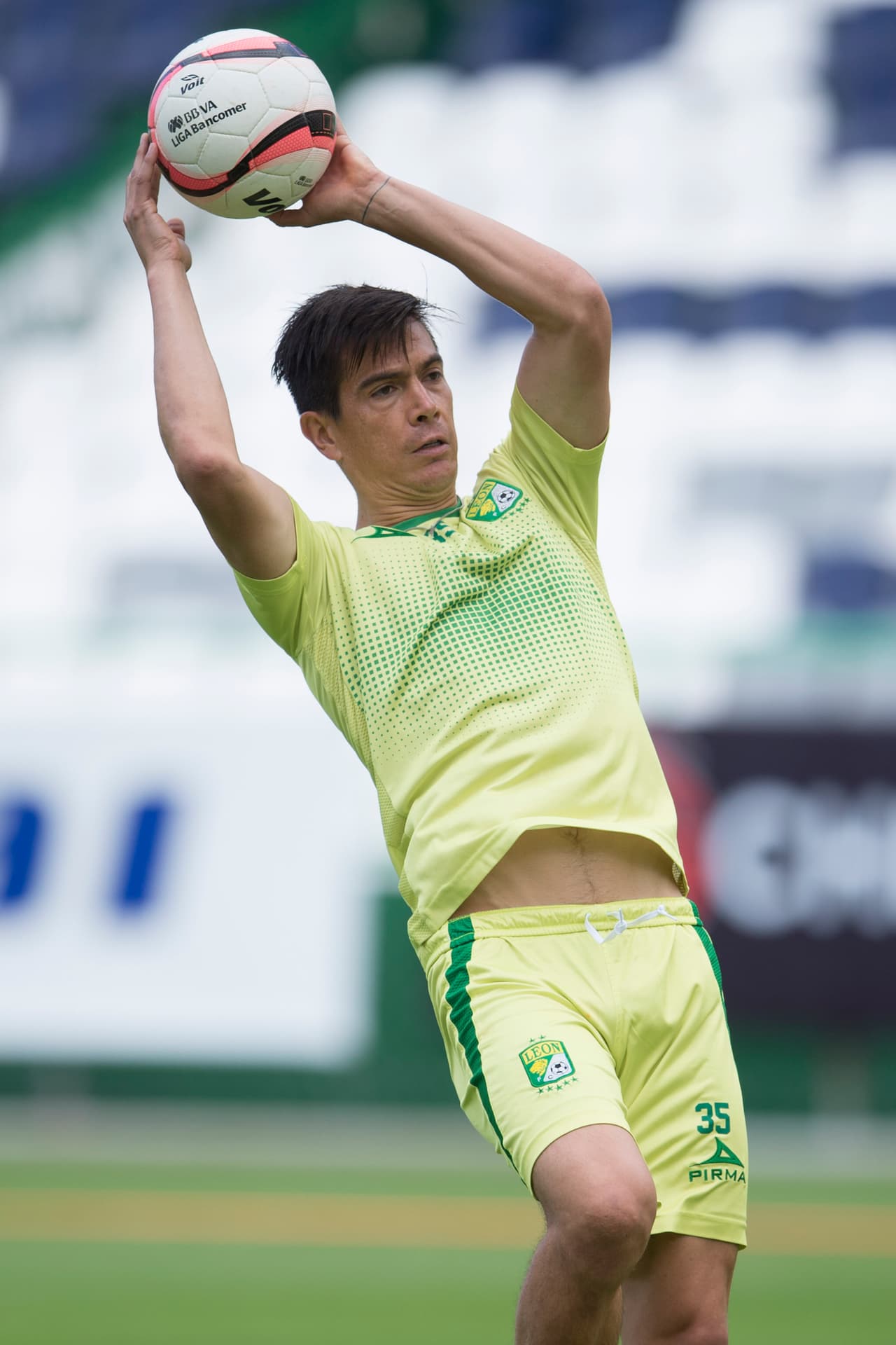 Juán González - León: 7 puntos