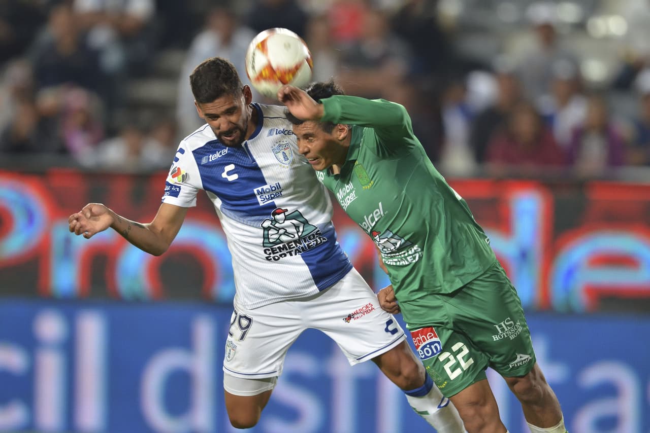 Sus goles se dividen en: Liga MX (54), Copa MX (9), Liga de Campeones Concacaf (6), Mundial de Clubes (1).