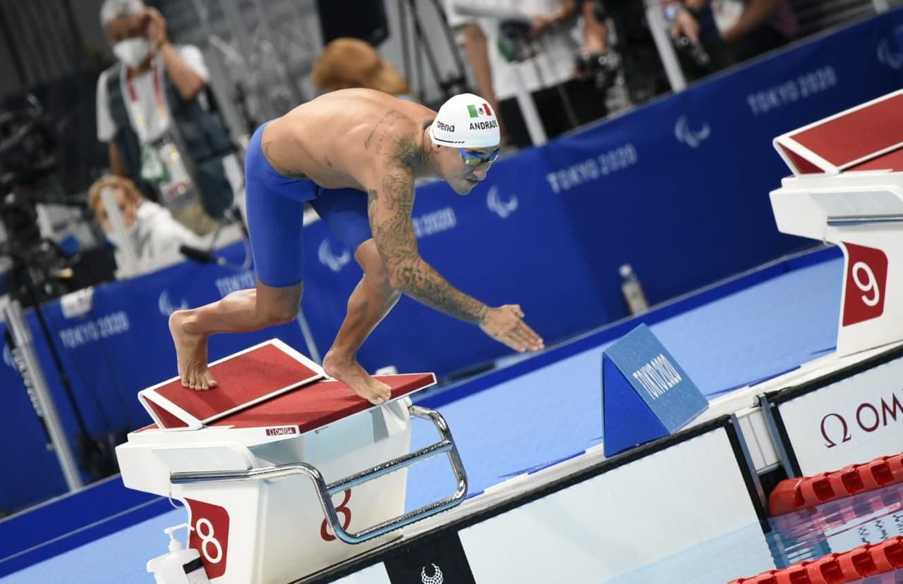 Luis Armando Andrade no logra medalla en natación en Tokyo 2020