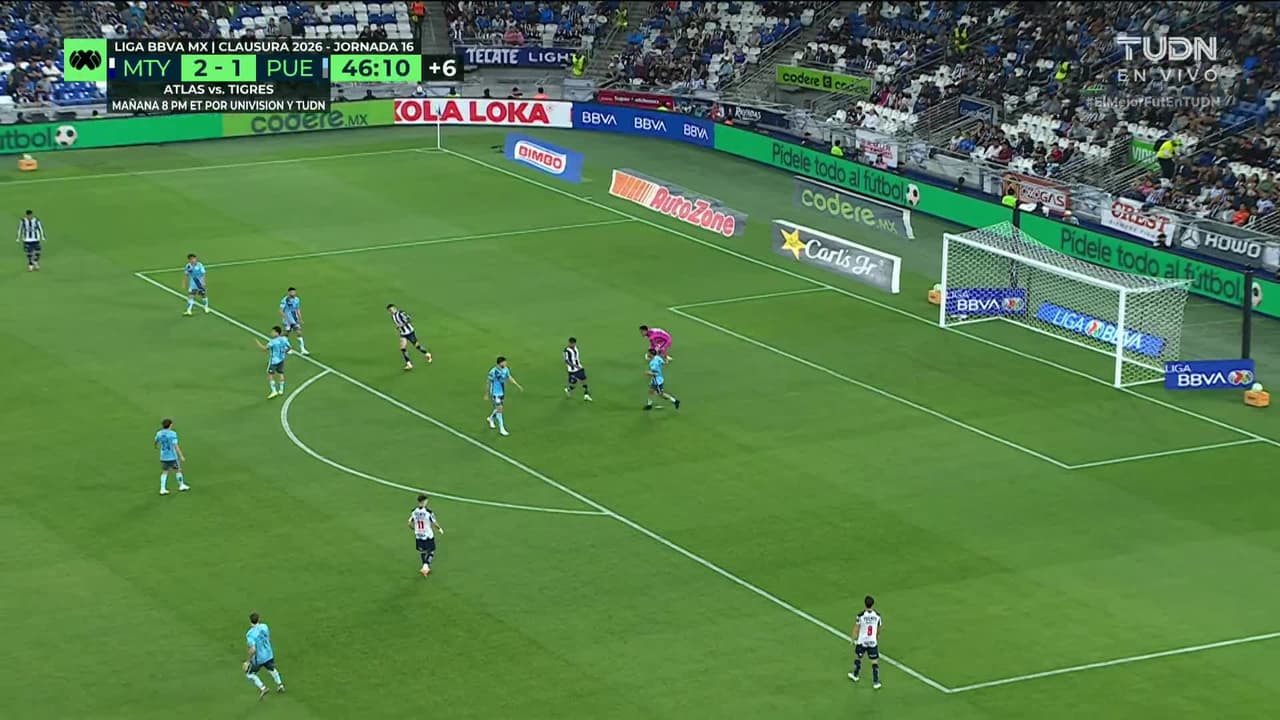 ¡TIRO ATAJADO! disparo por Lucas Ocampos.