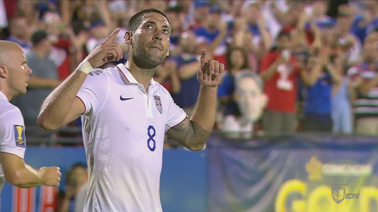 Clint Dempsey: Fue el mejor jugador de los Estados Unidos no solo por sus goles, sino por su aporte de experiencia en momentos de presión de Honduras. Apoyó en la media cancha recuperando balones y defendió la salida del rival. Calificación: 8.