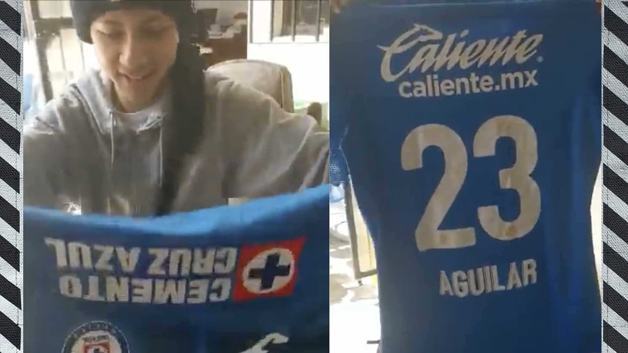 Chuy Corona y Aguilar cumplen sueño de fan al Cruz Azul con cáncer