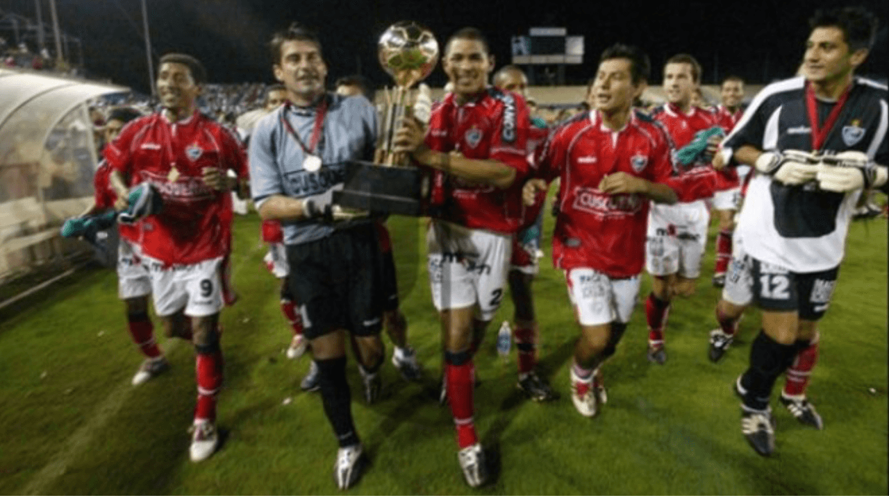 El Cienciano ha sido el único club peruano en ganar un título internacional, la Copa Sudamericana, ante el River Plate argentino. El Cienciano actualmente se encuentra en la Segunda División de la liga peruana.