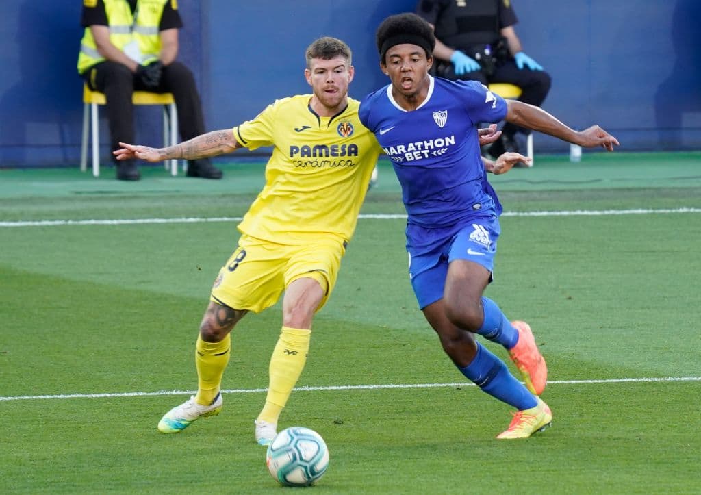 Partidazo entre el Villarreal y el Sevilla que han regalado un gran espectáculo con una feria de goles, ambos equipos buscan los puestos europeos. Paco Alcácer y Pau Torres marcaron por el Villarreal; Escudero y Munir igualaron por la visita para el 2-2 final.