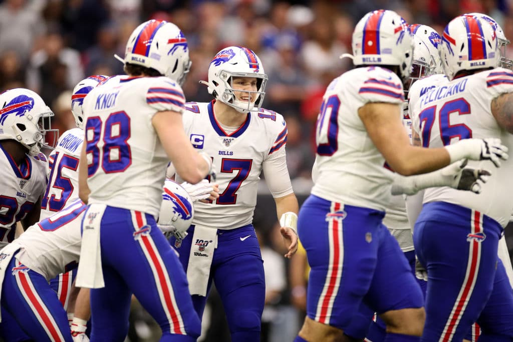 Deshaun Watson despertó en la segunda mitad y logran remontar una desventaja de 16 puntos y ganar el partido en los tiempos extra.