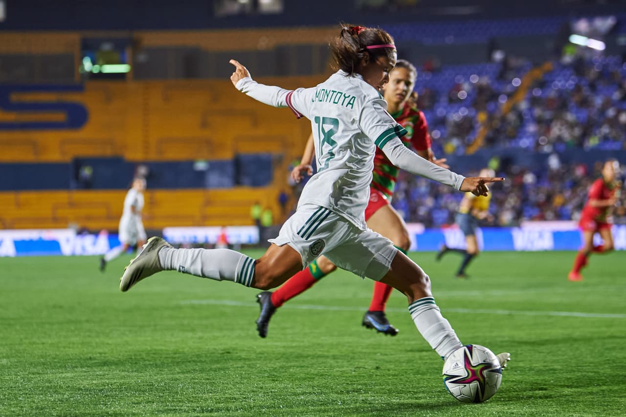 Arranca la jornada dos del premundial femenil y México arrolla 9-0 a la selección de Surinam.