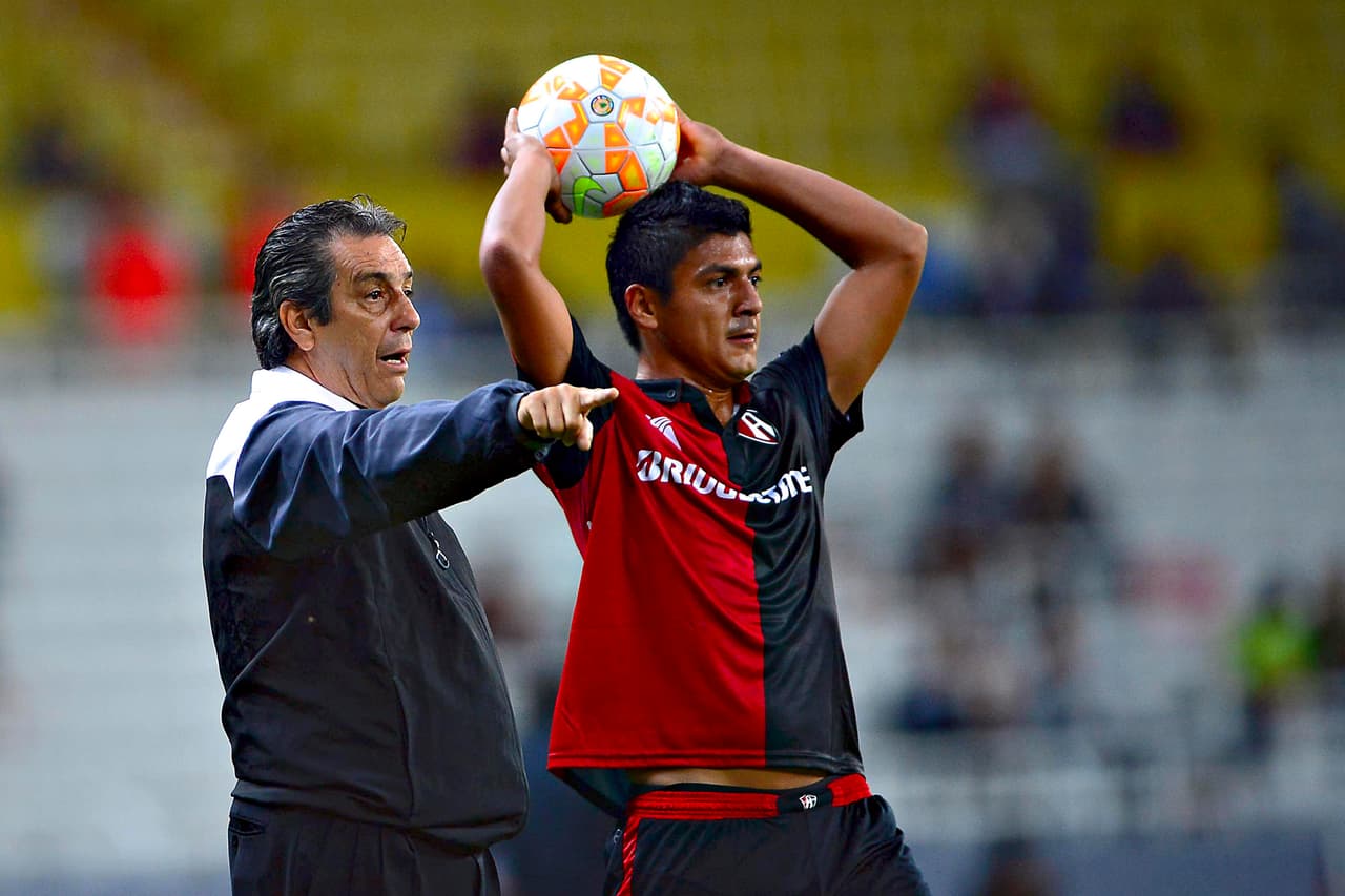 El temperamento y forma de ser de Boy serviría para meter disciplina en una selección que a últimas fechas no tiene orden dentro y fuera de las canchas. Además, le imprimiría un sello con dinámica al equipo.