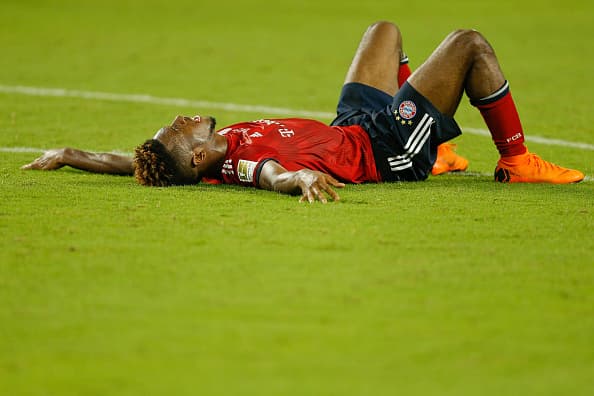 Así finalizaron tendidos en el césped los jugadores de la escuadra alemana. Kinglsey Coeman fiel prueba de ello.