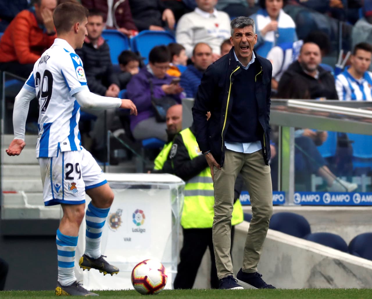 Real Sociedad no pasó del empate 1-1 con Eibar en el Estadio Municipal de Anoeta, en San Sebastián, y tras la Jornada 32 de la Liga de España se aleja de la zona de torneos continentales.