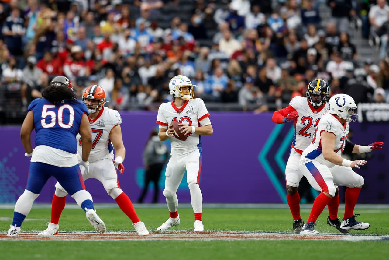 En un partido con show aéreo la Conferencia Americana derrotó a la Conferencia Nacional en el Pro Bowl.