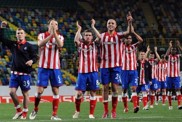 Pero faltaba más por los escoceses, Maurice Edu igualó las cosas.