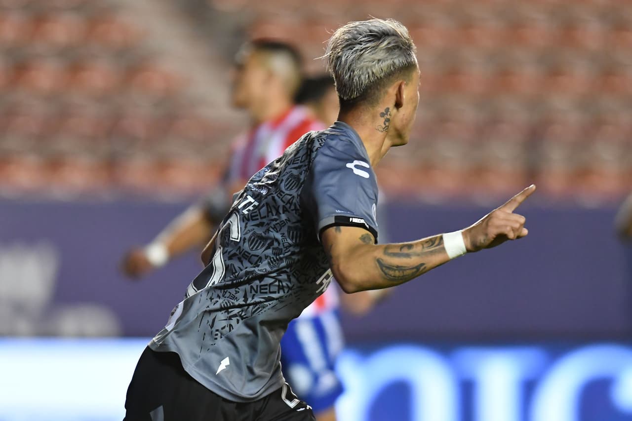 'Chicote' Calderón: "Necaxa está motivado, en especial yo"