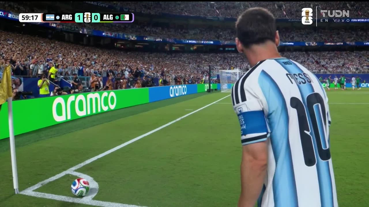 ¡TIRO ATAJADO! disparo por Alexis Mac Allister.