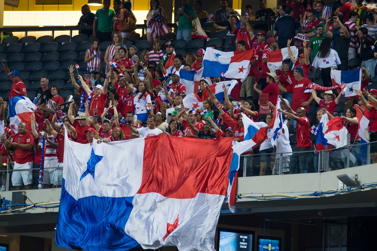 Panamá soñaba no solo con el título en la Copa Oro (perdería contra Estados Unidos) sino que era serio aspirante para obtener su cupo al primer Mundial de su historia a costa del mal momento mexicano.
