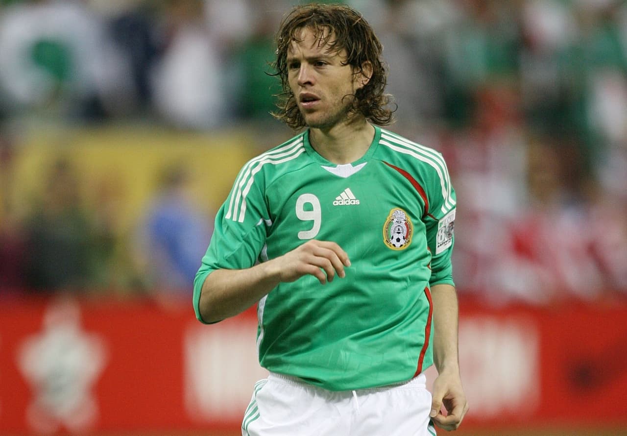 Antonio ‘Tano’ De Nigris. El seleccionado nacional falleció en Grecia el 16 de noviembre de 2009 después de un paro cardiaco.