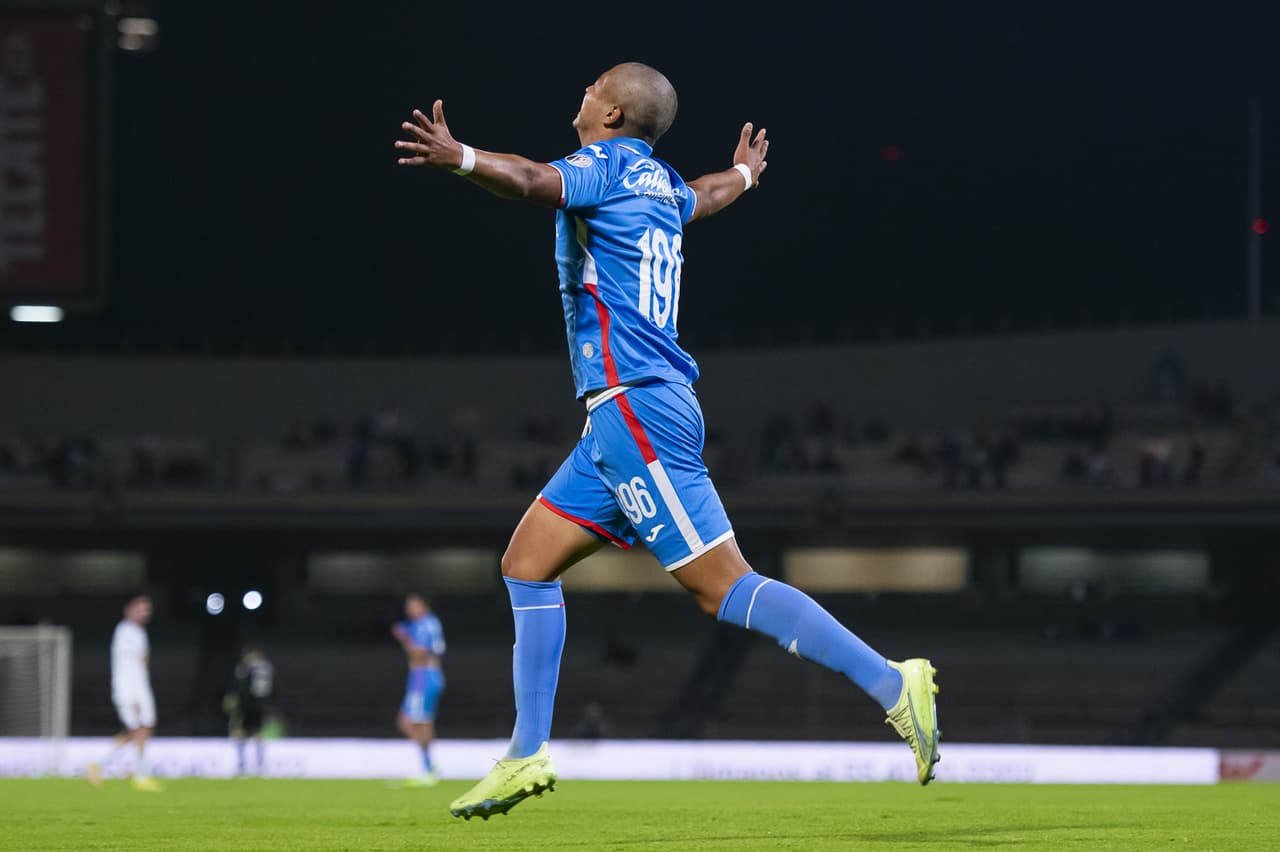 Cruz Azul consigue la victoria en el segundo partido de la Copa Sky 2022