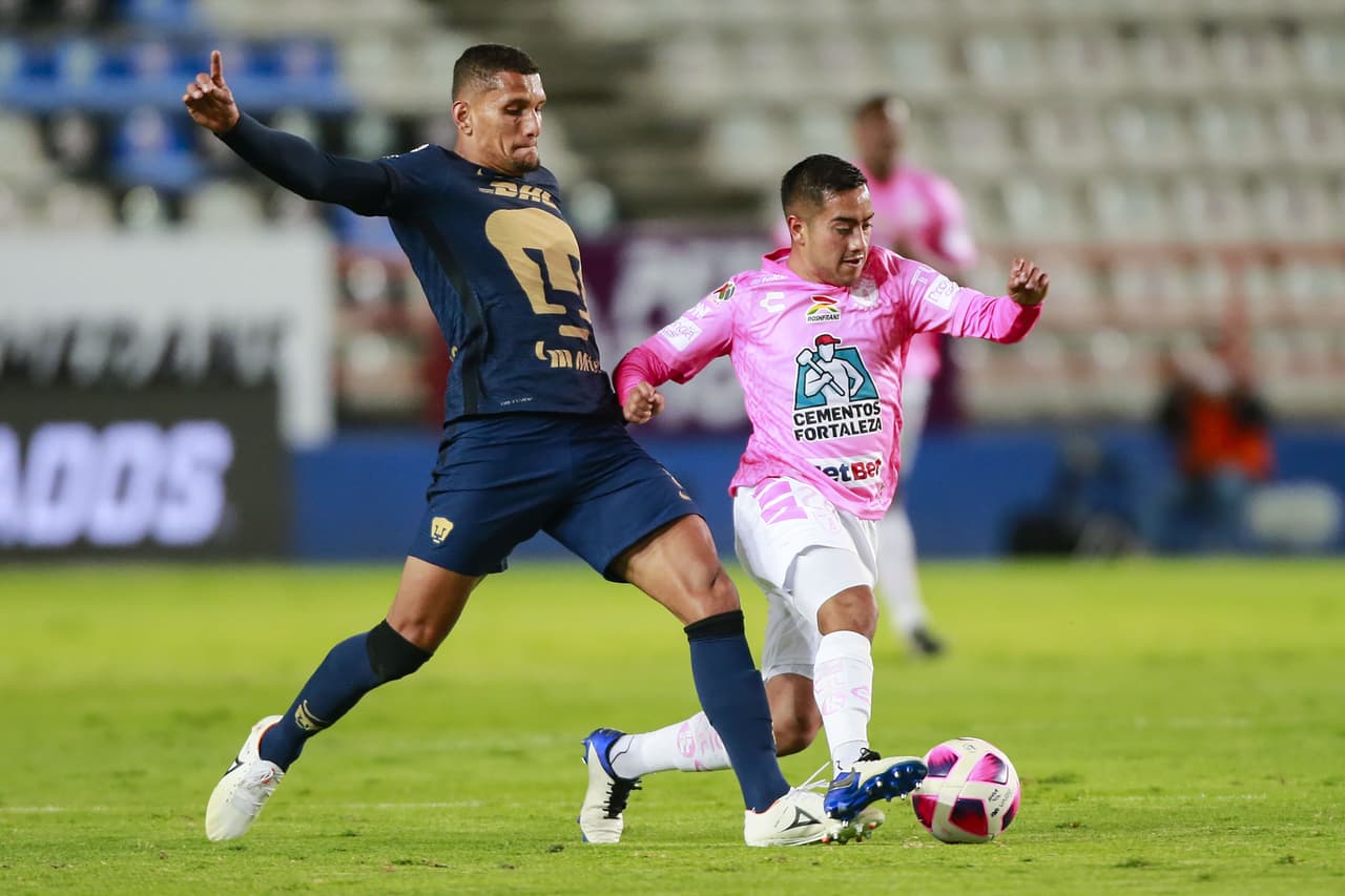 Pumas dejó escapar tres puntos de oro ante el Pachuca que empató el partido sobre el final con un penalti.