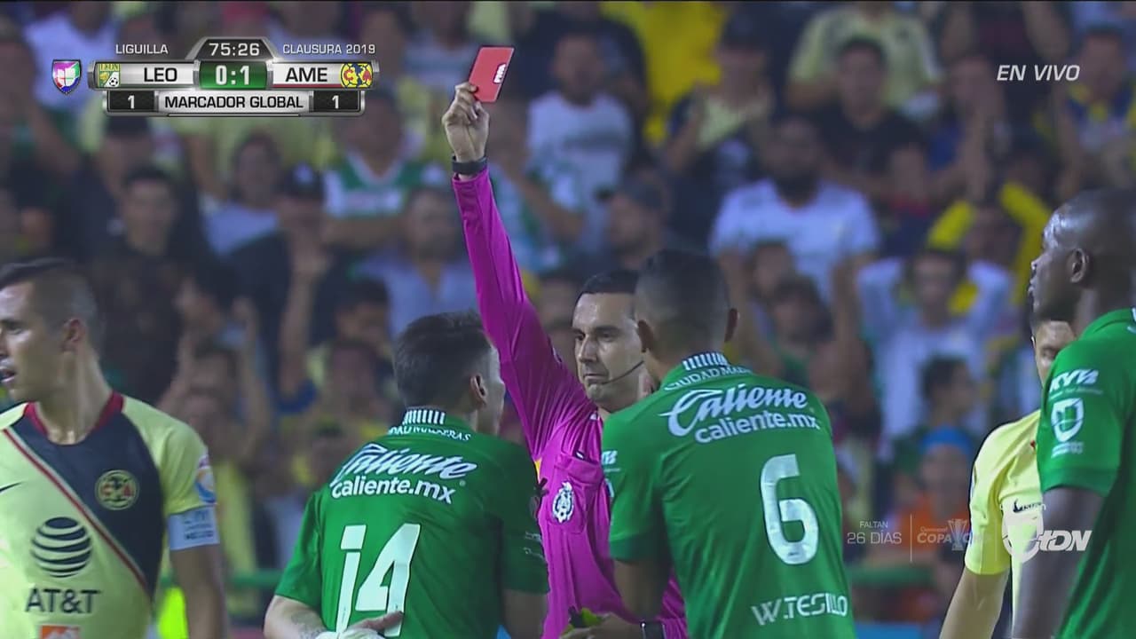 ¡Baja para la ida! Una roja más para Sambueza en Liguilla