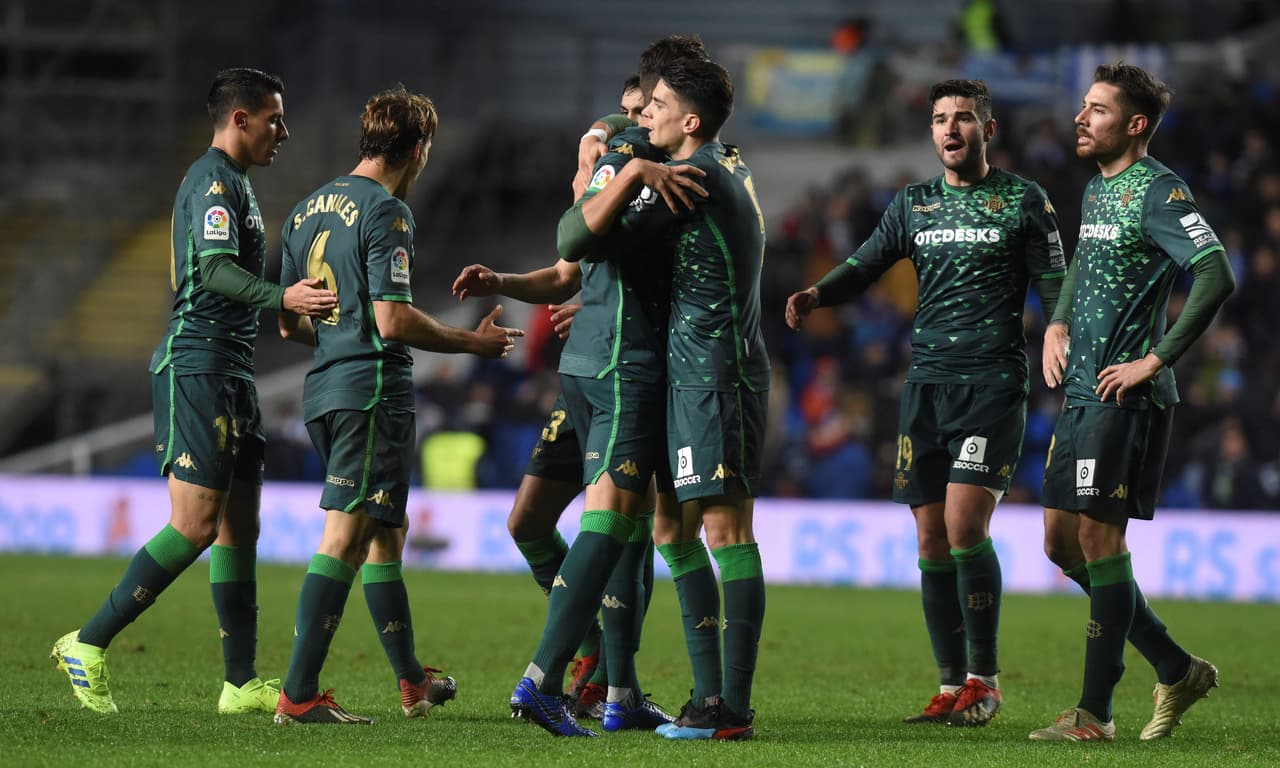 Betis sueña con repetir la gesta de 2005, cuando quedó campeón de la Copa del Rey con un equipo memorable. Ahora, espera vivir de nuevo esa gloria.