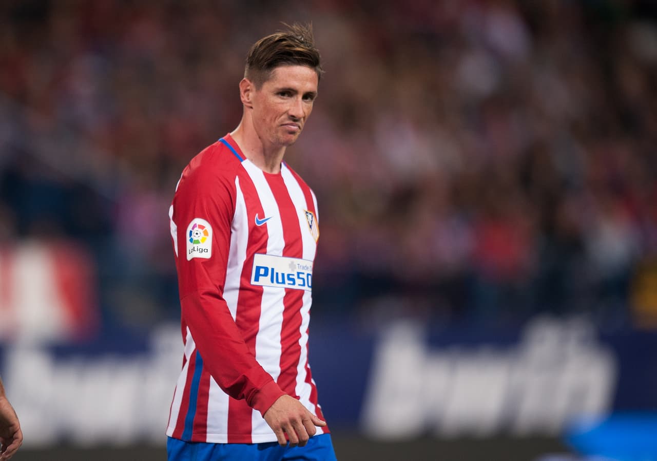 Fernando Torres (Atlético de Madrid) - El 'Niño' debutó con el equipo 'colchonero' teniendo 17 años y con 19 jugó por primera vez con la selección de España. Lo ganó todo con la 'Roja' y es el ídolo de varias generaciones en Madrid.