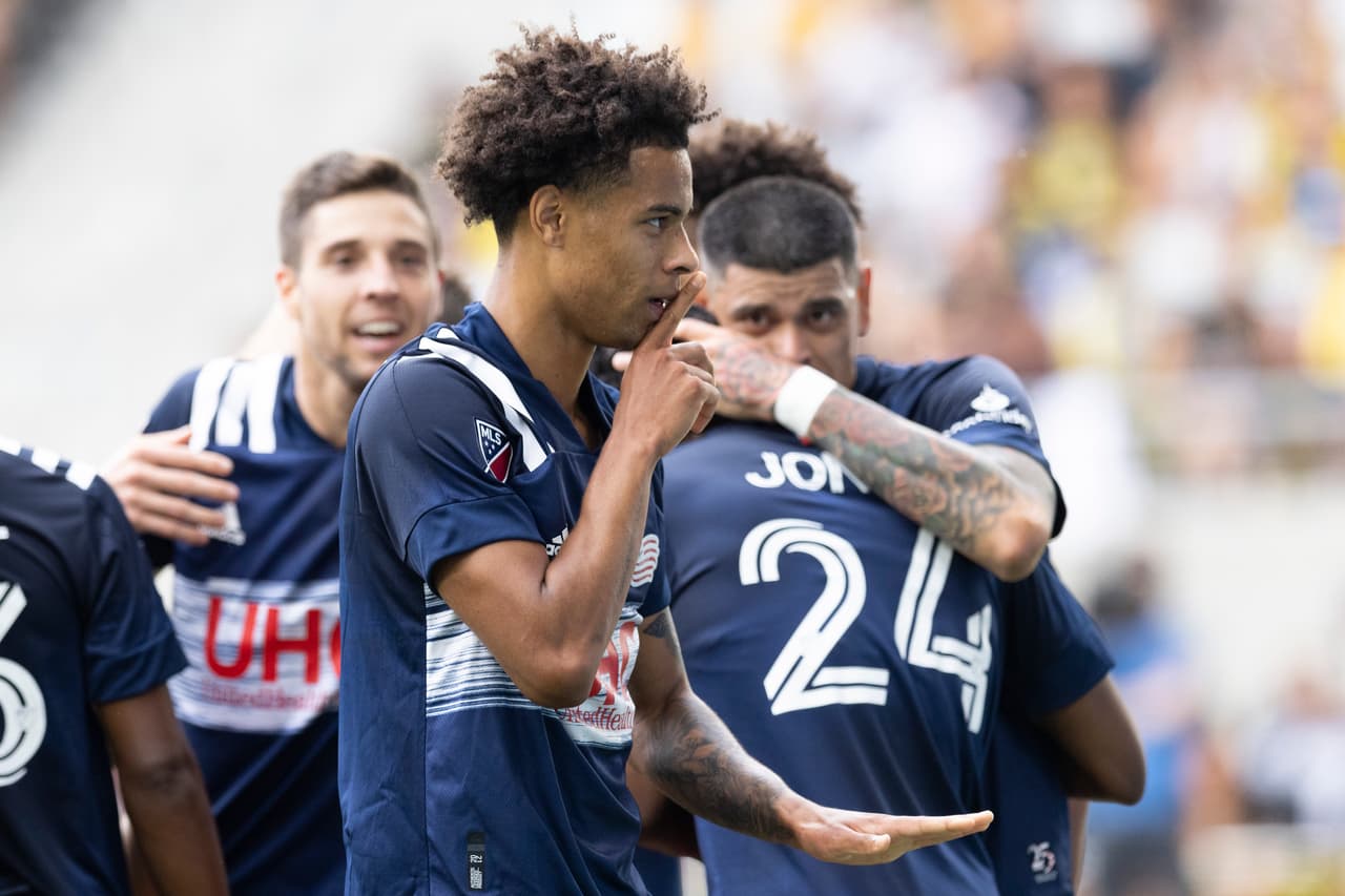 Convocado a Copa Oro con Canadá y destacando cada fin de semana con la camiseta de New England Revolution, Tajon Buchanan marcó uno de los goles de su equipo frente a Columbus Crew SC.
<br>