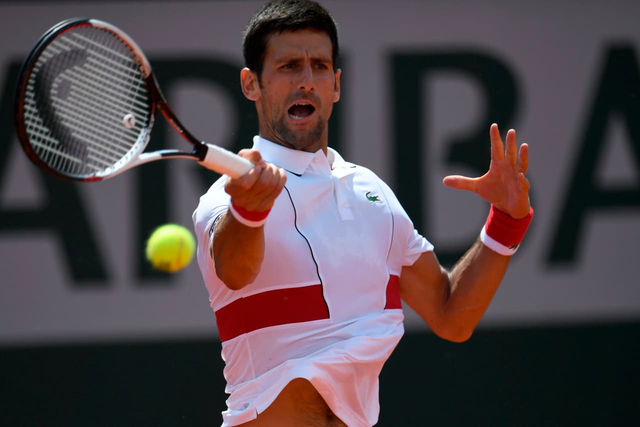 Djokovic cumple ante Munar en la segunda ronda de Roland Garros