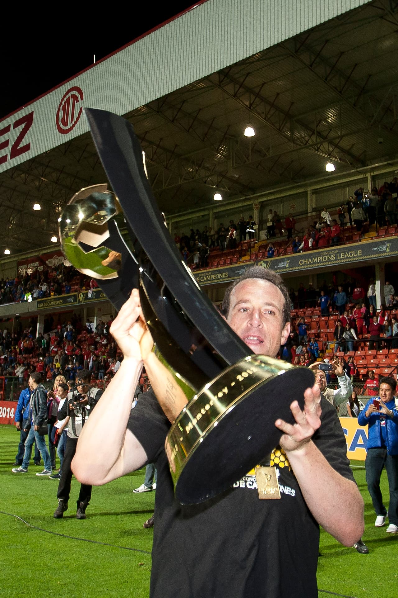 La final terminó con un global 1-1 entre Cruz Azul y Toluca, pero la Máquina levantó el trofeo por el gol visitante.