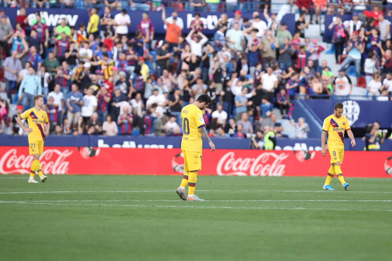 Messi (38’) cobró un penal y abrió el marcador. Gómez (61’), Mayoral (63’) y Radoja (68’) propinaron la goliza.