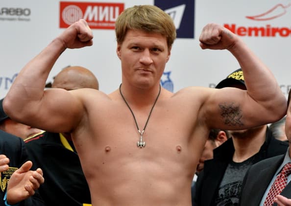 Alexander Povetkin liquidó a MIke Pérez en 90 segundos