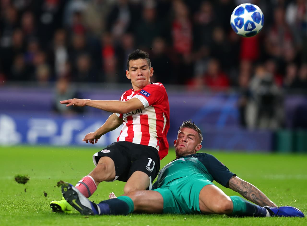 Después de esto el ex Pachuca volvió a aparecer al minuto 29 con el primer gol del partido.