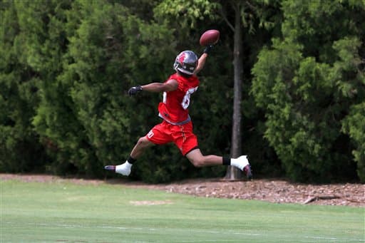 El novato Kenny Bell dando el 100 por ciento en las actividades.