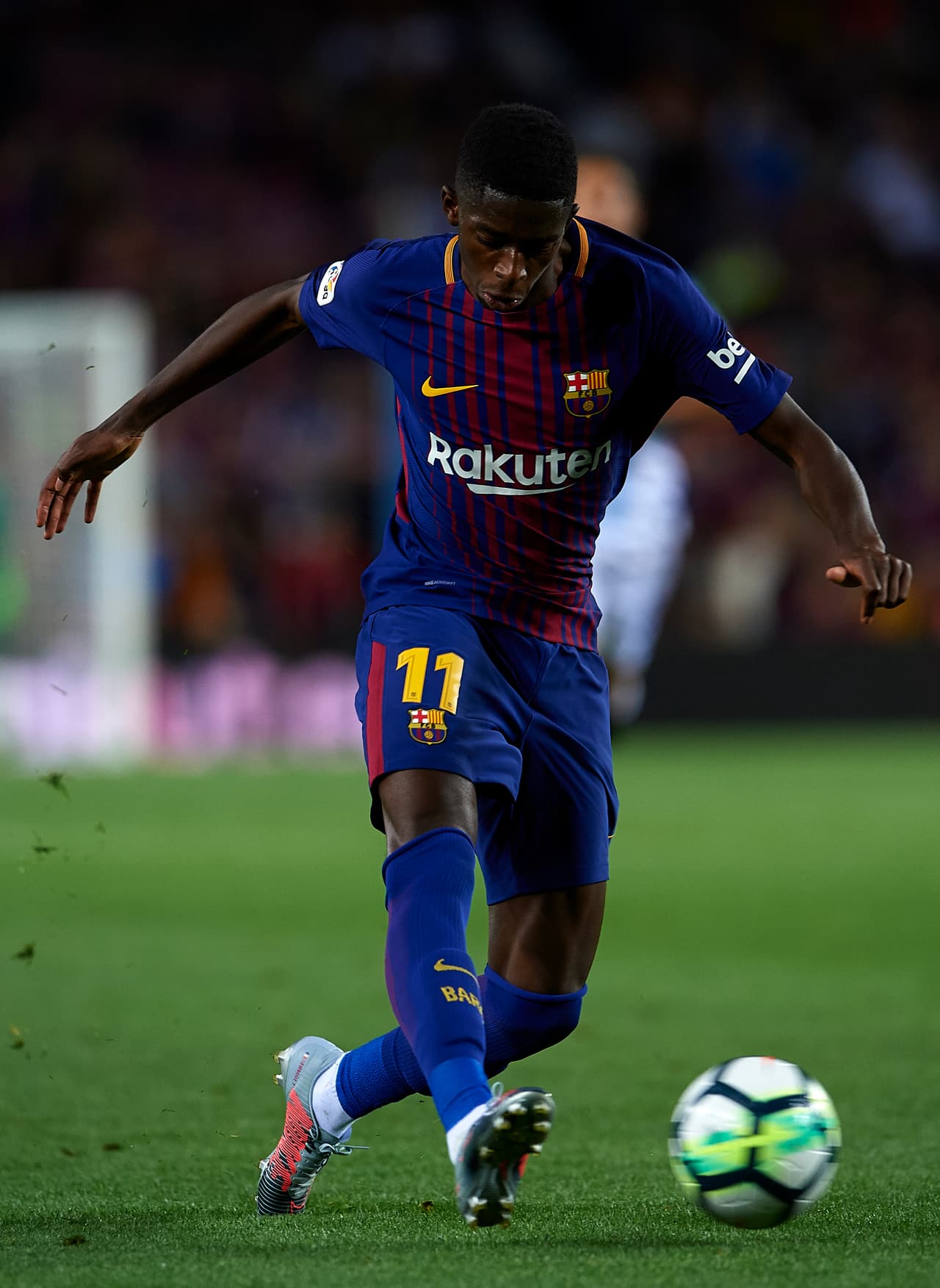 Junto a Lionel Messi y Luis Suárez conforma la 'LOL' en el ataque blaugrana. El reto es grande: hacer olvidar a Neymar. El joven francés (20 años) tiene mucha calidad para hacerlo.