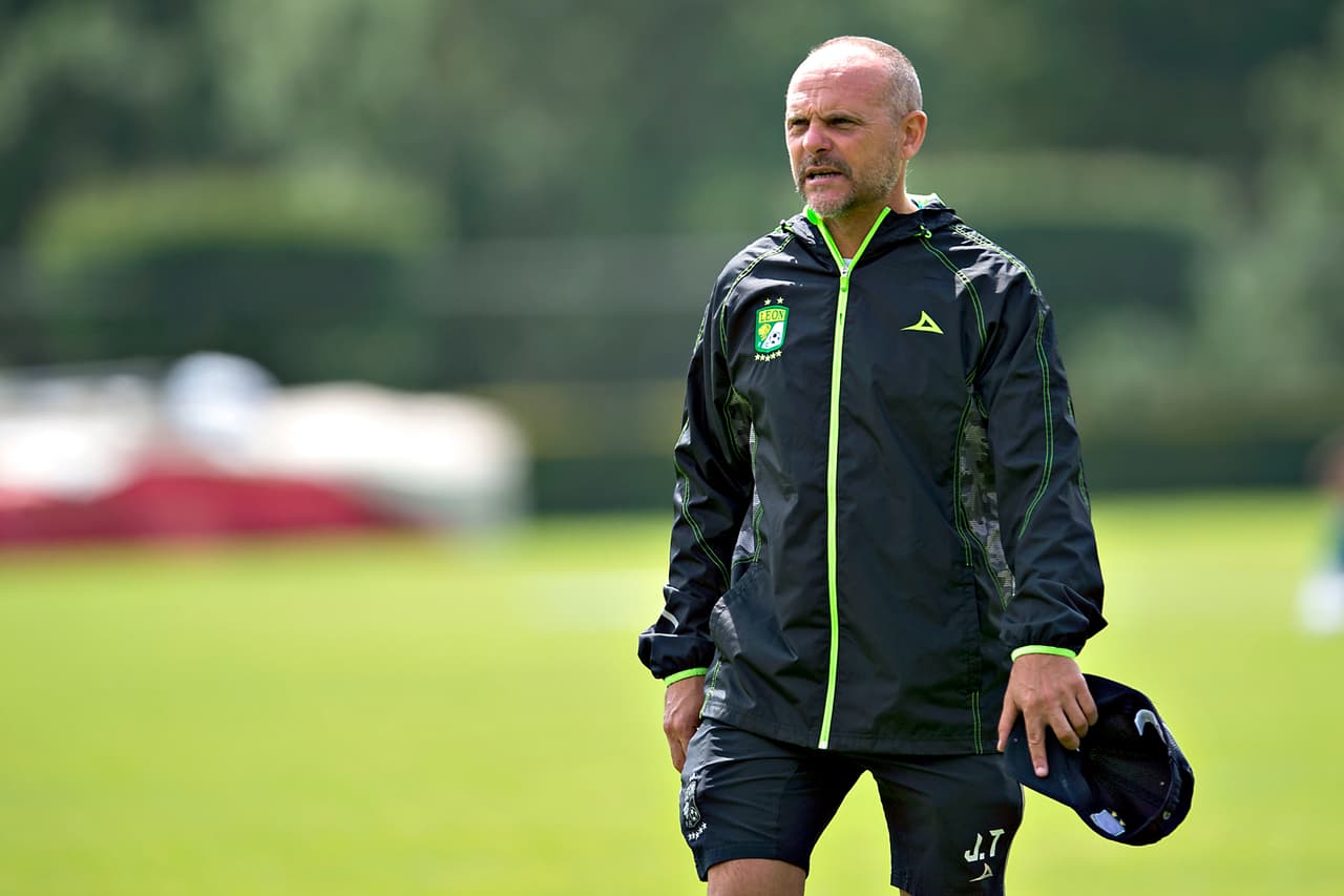 Javier Torrente deberá demostrar que no es solo un buen entrenador de relevo, el argentino tendrá la oportunidad de arrancar un torneo y superar lo hecho el certamen pasado con los esmeraldas, con un cuadro reforzado la fiera pinta para regresar rugiendo fuerte en la fase final.