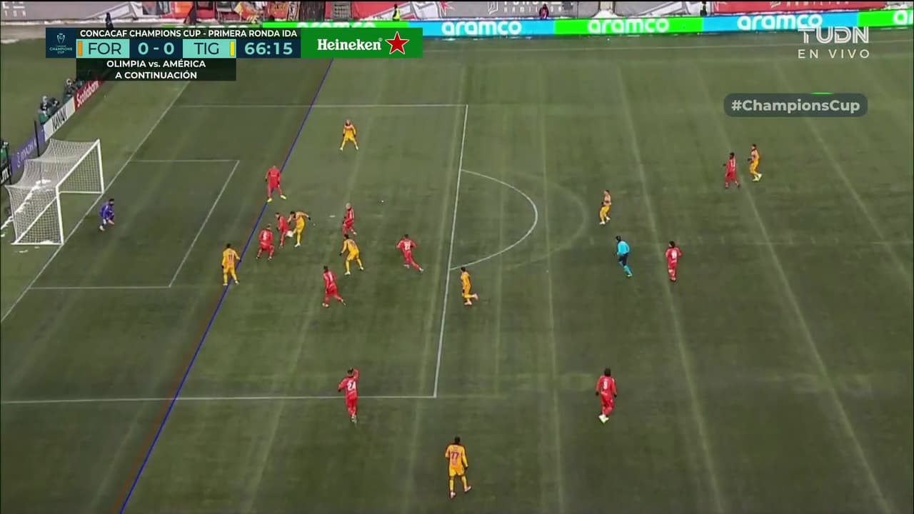 ¡Gol anulado de Brunetta! El argentino estaba adelantado