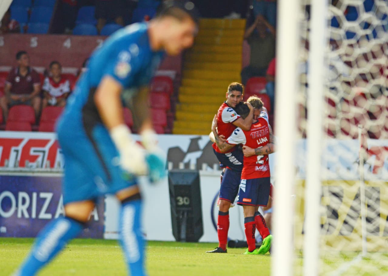 Haber ganado hubiera significado salir del fondo de la tabla de cociente para Veracruz.