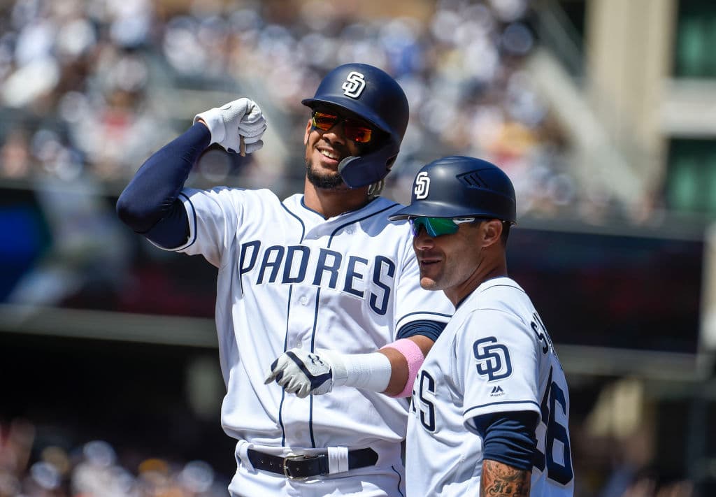 Mexicano Andrés Muñoz se suma a los Padres