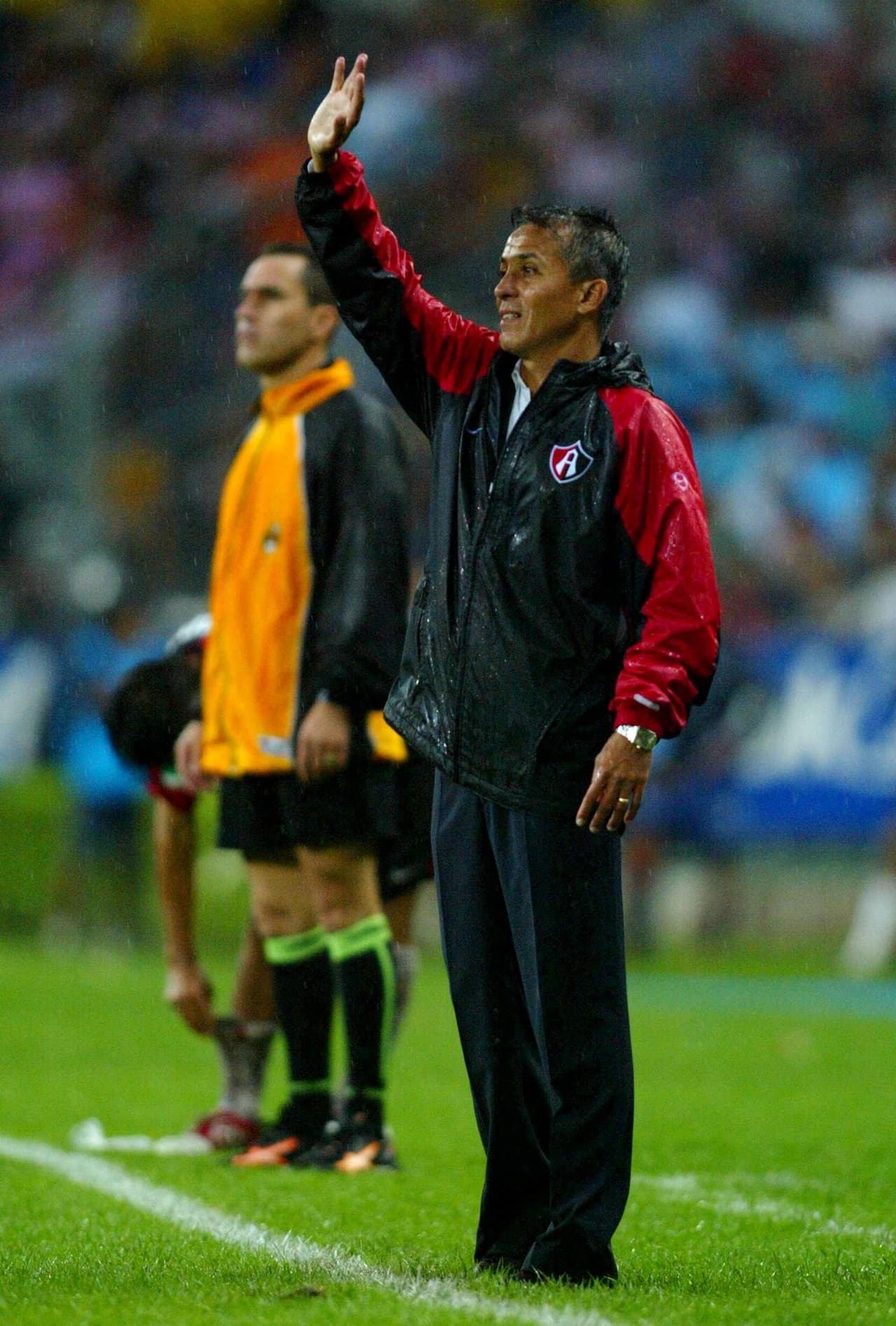 Uno más de los discípulos de Ricardo Antonio La Volpe es Sergio Bueno quien entre varios equipos de Liga MX dirigió a Atlas de Guadalajara.