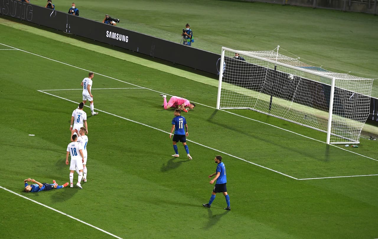 Apareció Insigne e Italia ya puso el 3-0 sobre República Checa