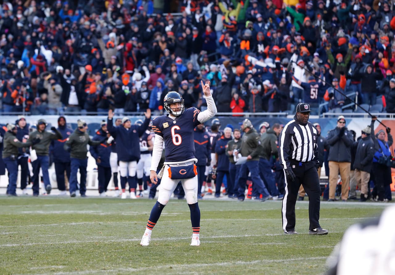 Brock Osweiler debutó como titular con una agónica victoria de los Broncos por 17-15 sobre los Bears y estas son las mejores imágenes del encuentro.