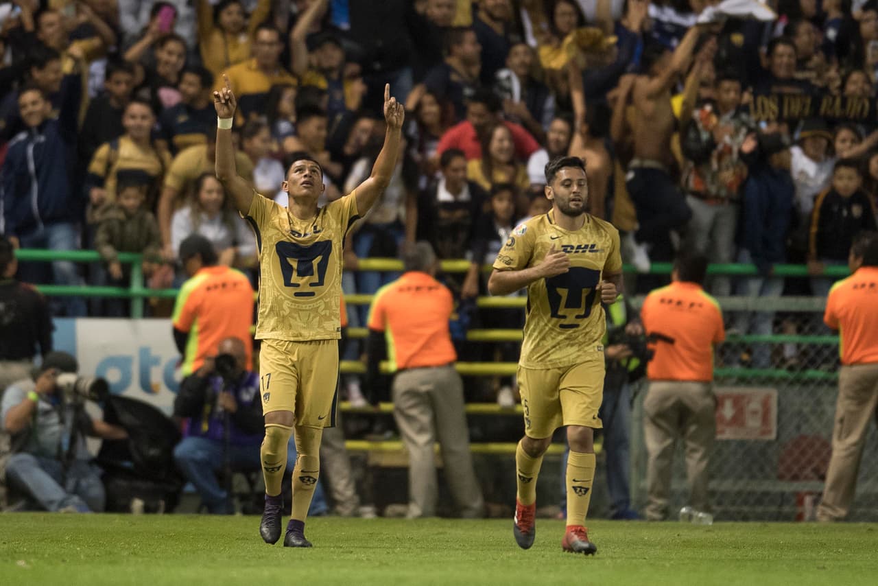 Jesús Gallardo de a poco va tomándole pulso a la Primera División y su juego se hace más peligroso. 
<a href="http://www.univision.com/deportes/futbol/liga-mx/gallardo-le-da-la-victoria-a-los-pumas-video#rel">Fue el artífice del gol de la UNAM ante los Esmeraldas.</a>